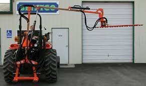 Hydraulic Boom with 6′ Sickle Brush Mower, FH-BRM180 | Betstco Implements - Image 3