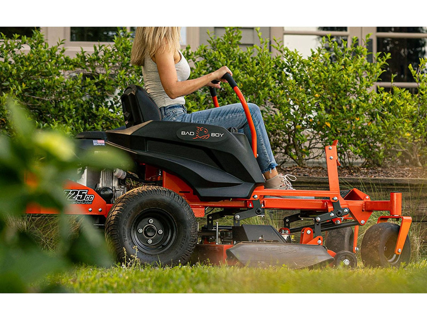 Bad Boy MZ Magnum 54-Inch 24 HP Gas Zero-Turn Riding Lawn Mower - Image 2